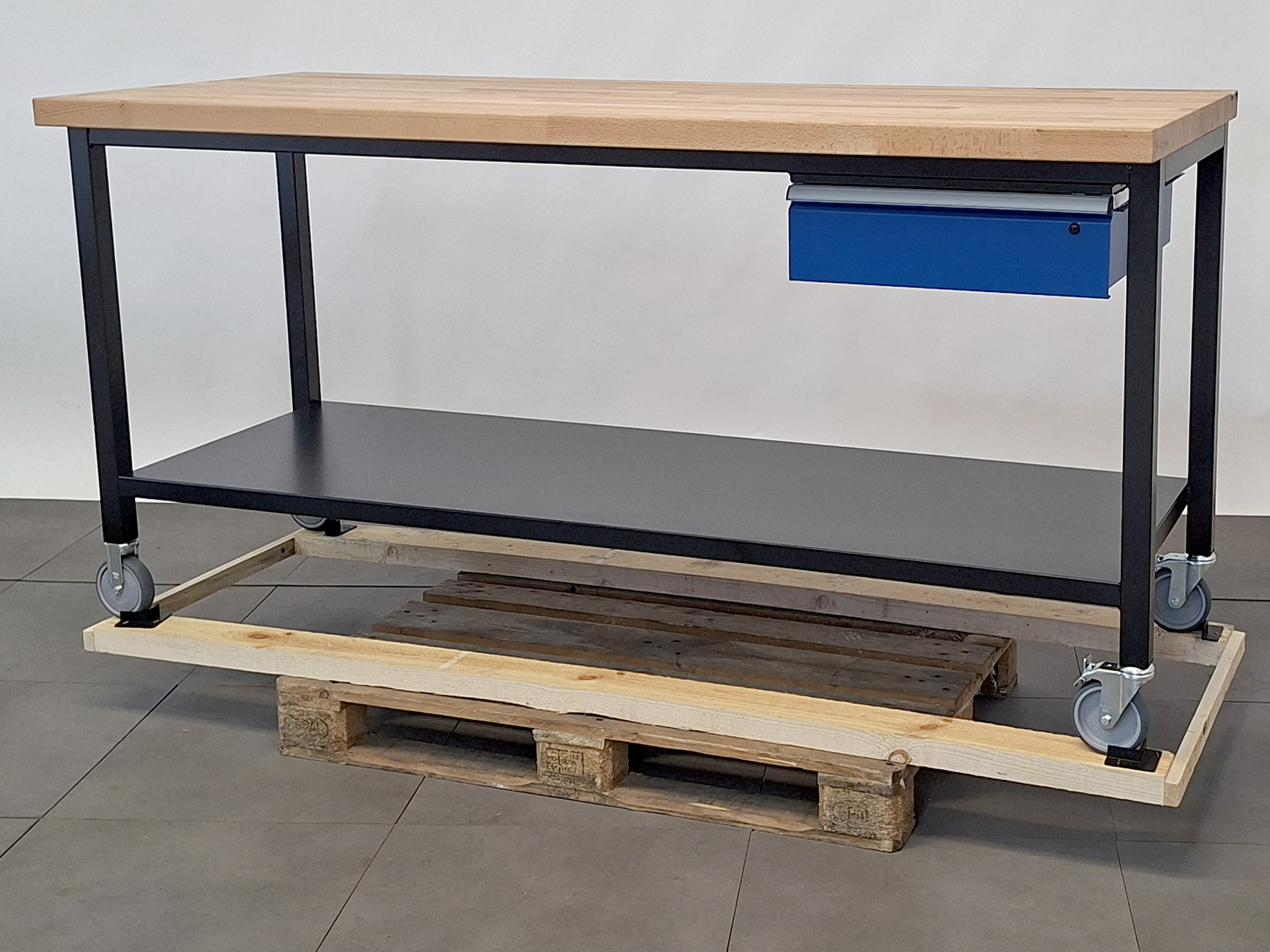 Fahrbare Werkbank Serie 8000