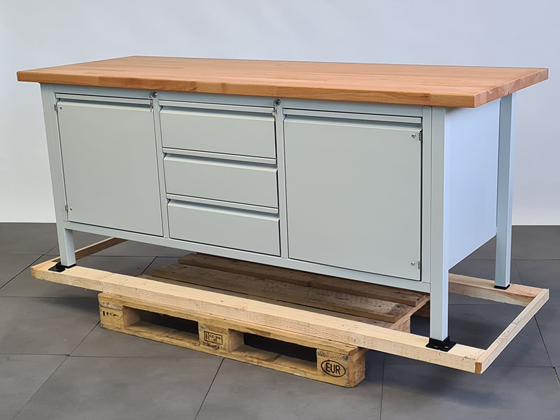 Werkbank Serie 8000