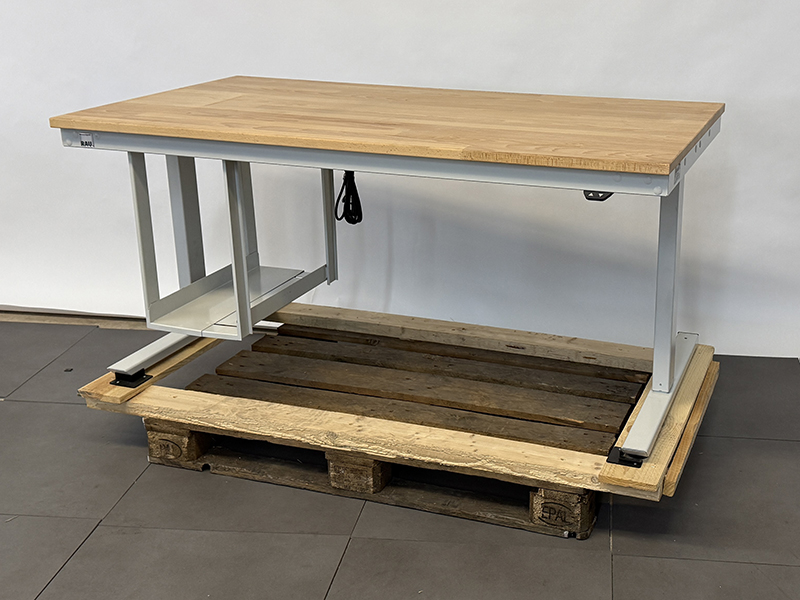 Arbeitstisch Serie adlatus