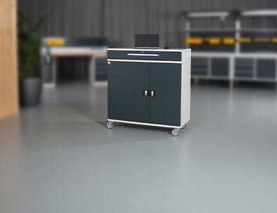 Stehpulte & Beistellschränke